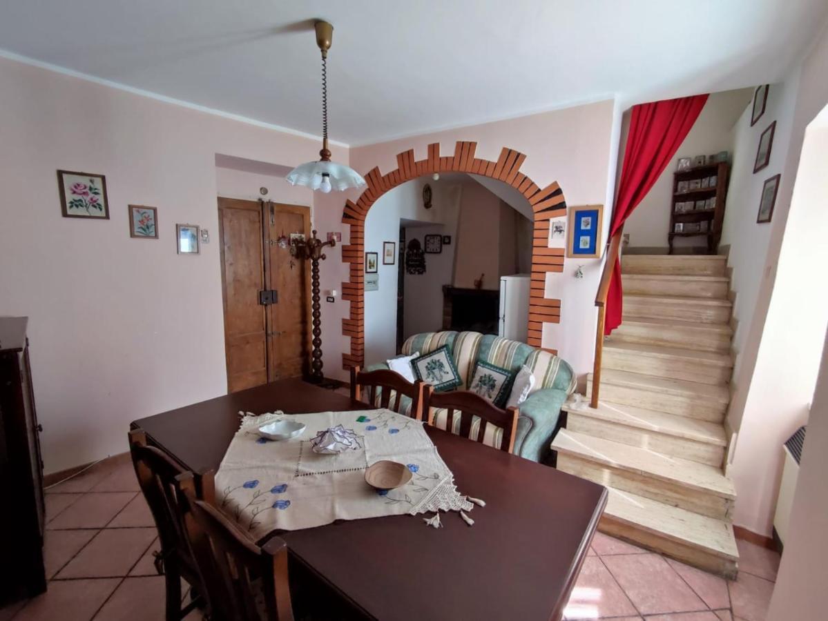 Casa Vacanza Nonna Maria Calvi dell' Umbria Екстер'єр фото
